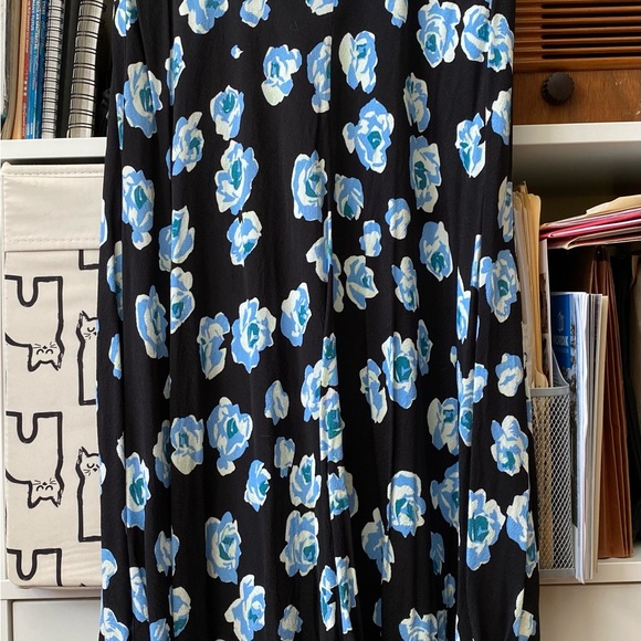 Zara Midi Skirt BNWOT - Picture 5 of 5